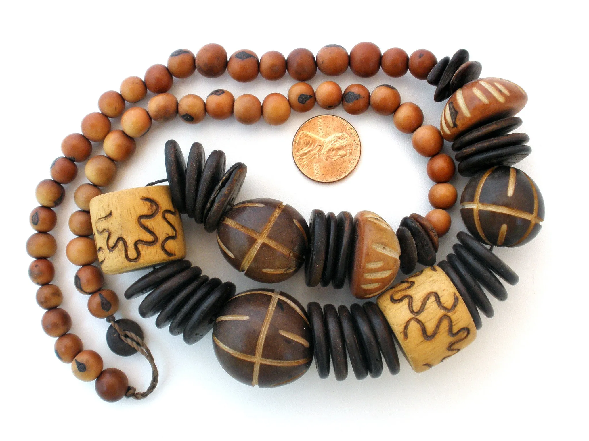 Chunky Wood Bead Necklace Hand Carved Vintage