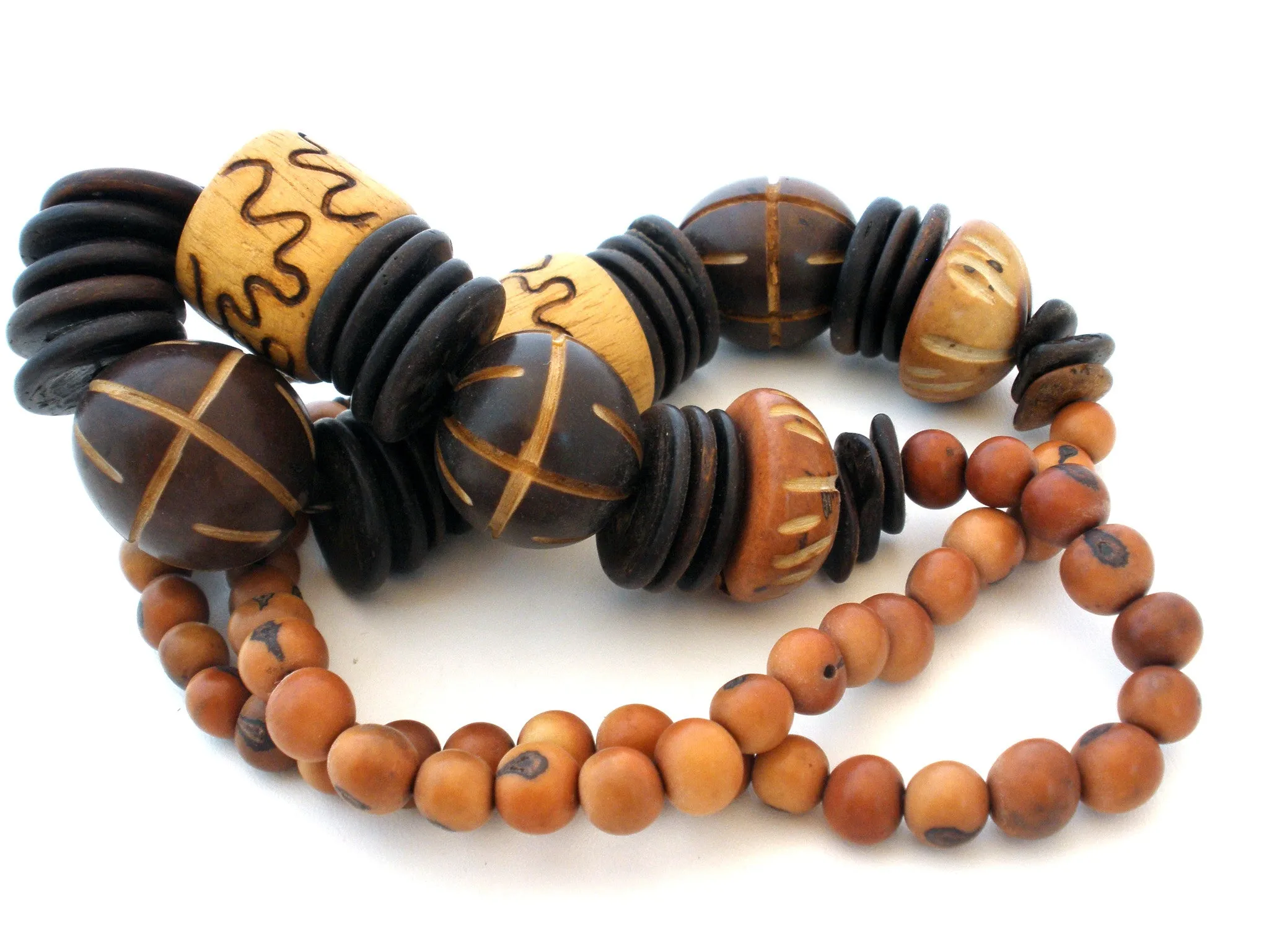 Chunky Wood Bead Necklace Hand Carved Vintage