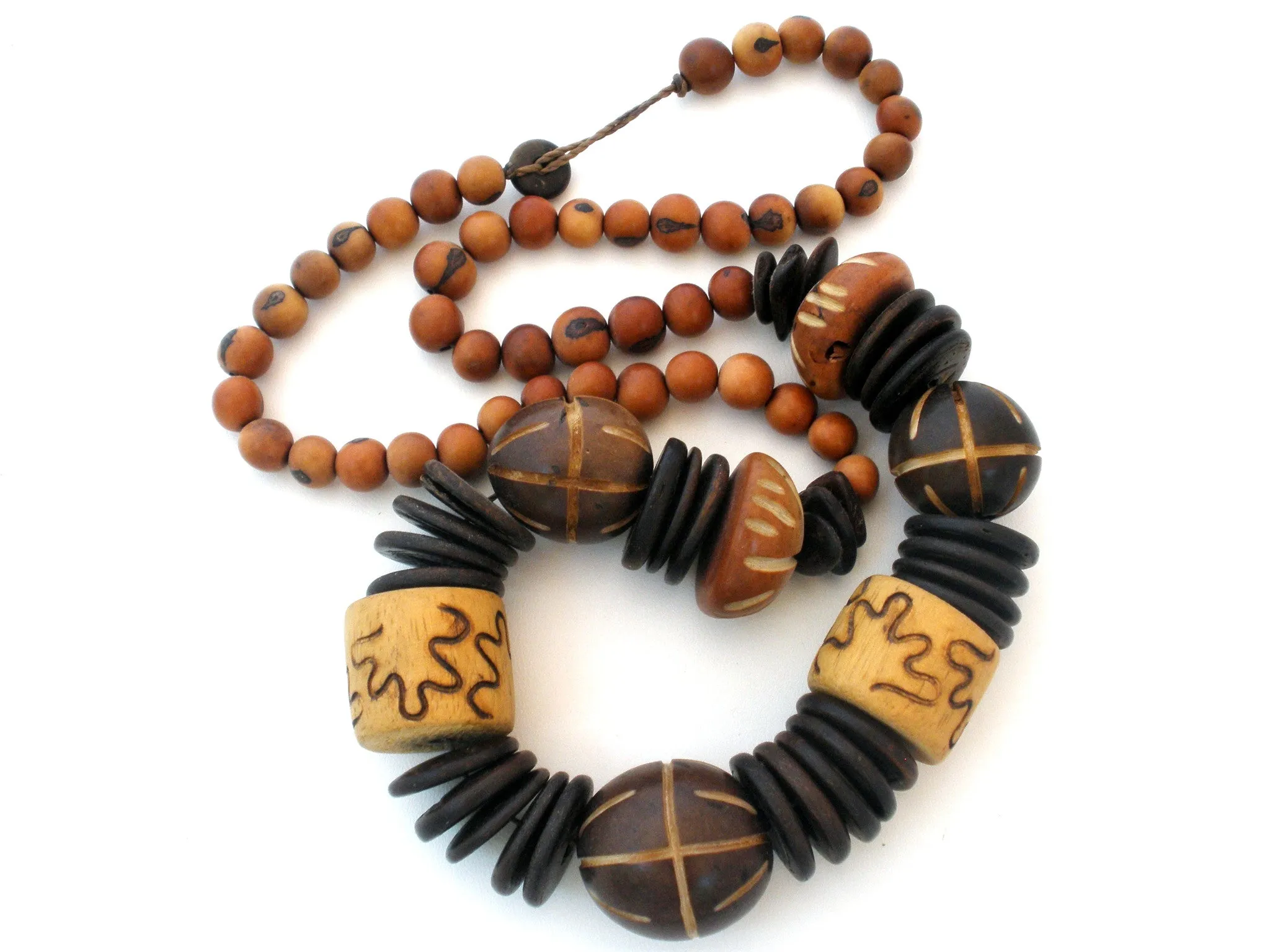 Chunky Wood Bead Necklace Hand Carved Vintage