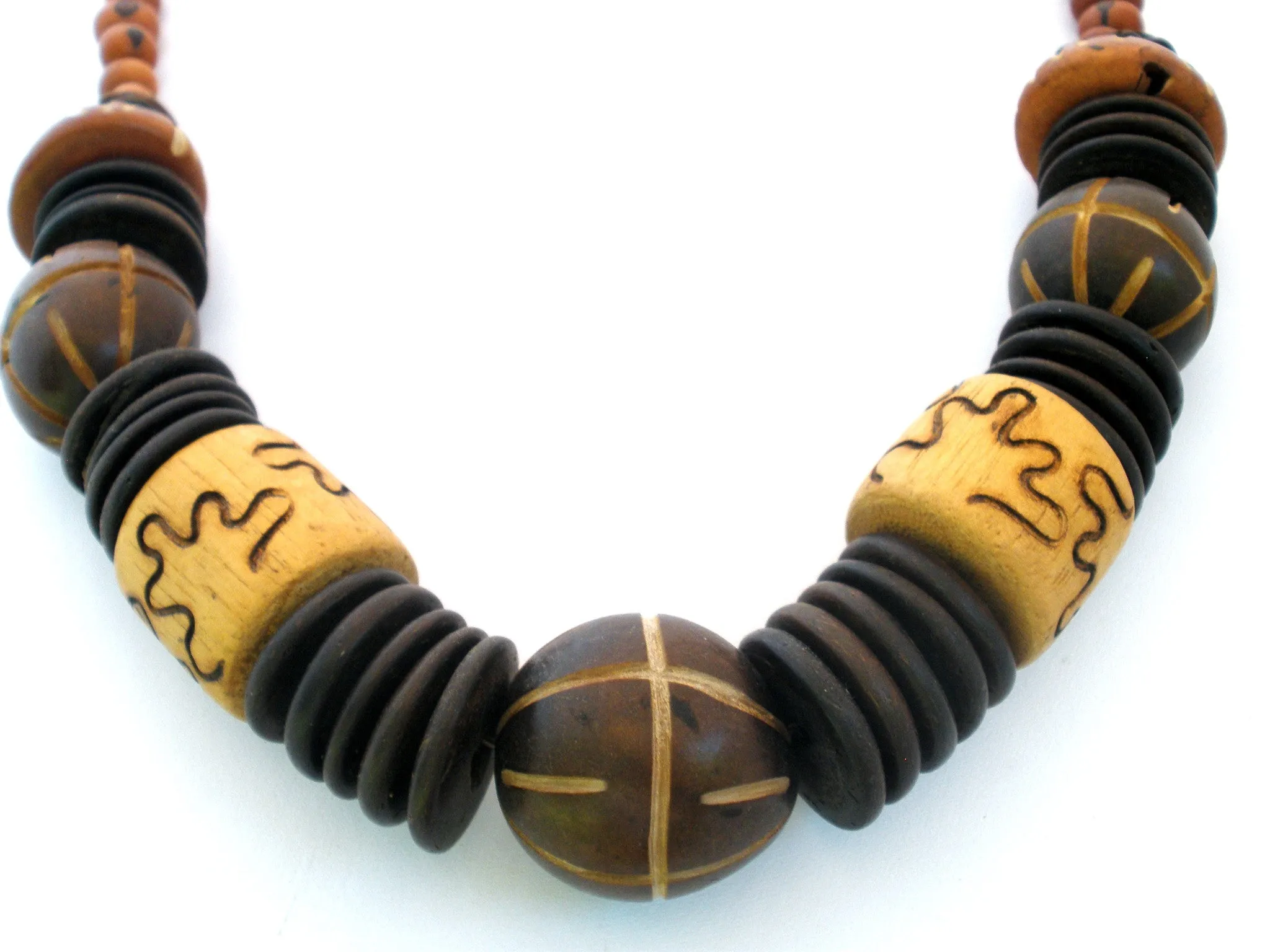 Chunky Wood Bead Necklace Hand Carved Vintage