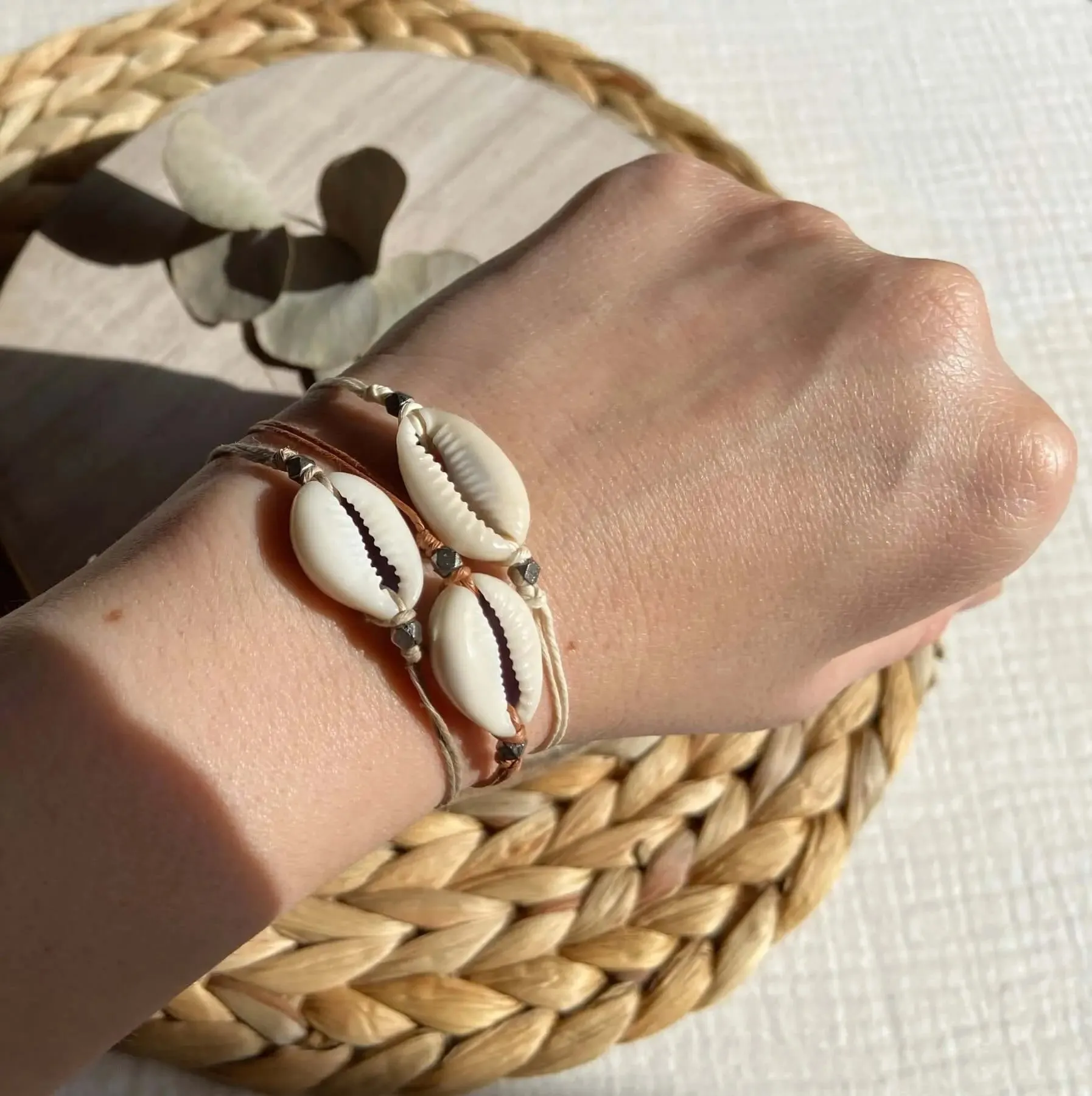 Cowrie Shell Beach Bracelet - Maui Bracelet