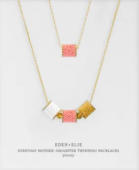 EDEN   ELIE Mother-Daughter twinning necklaces set - peony pink