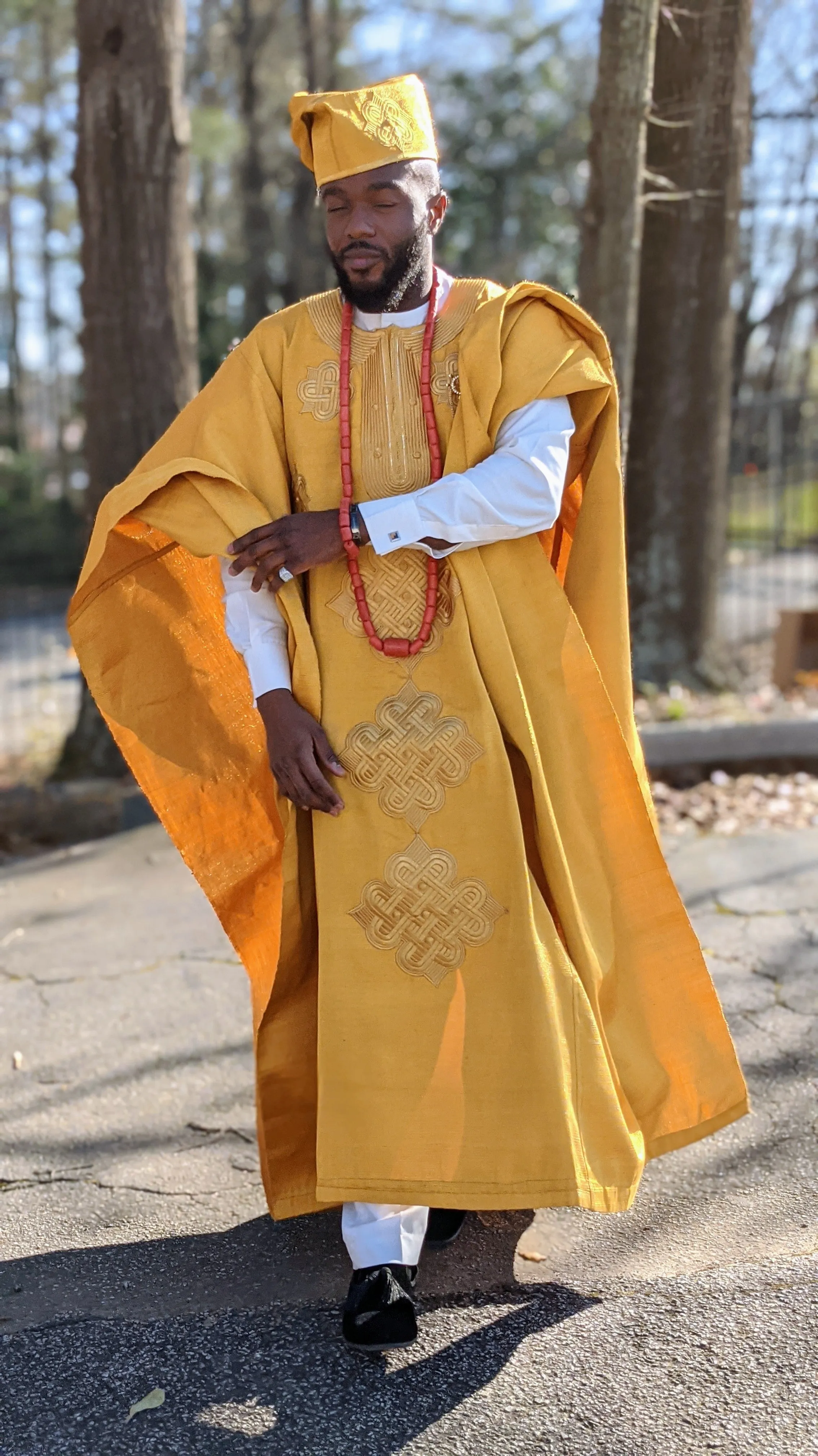 Lekki Aso Oke Embroidered Agbada Robe-DPAW751