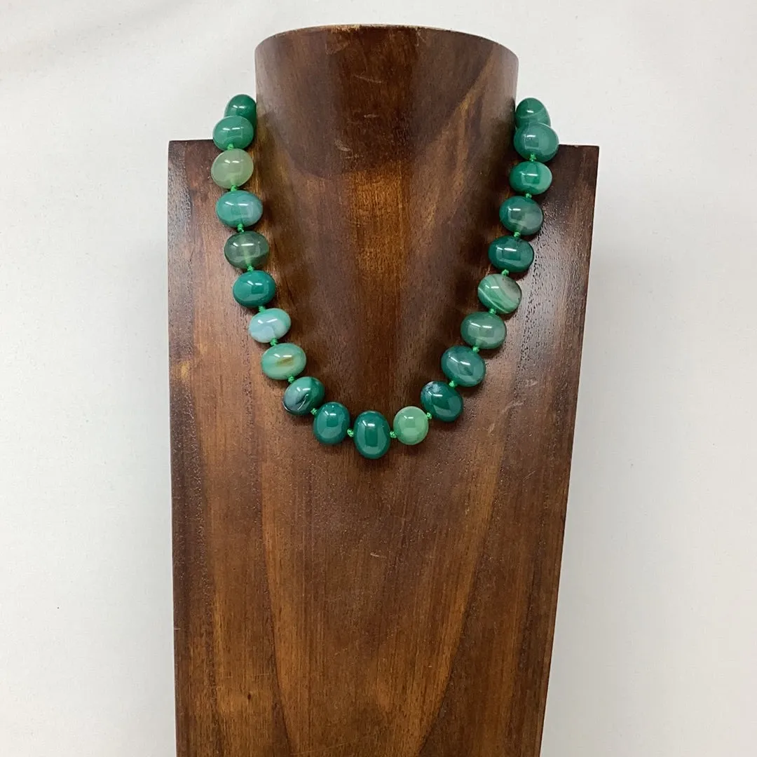 Oval Cut Agate Bead necklace