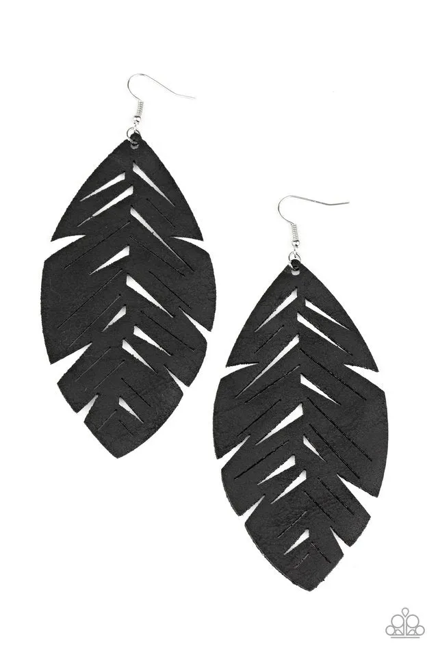 Paparazzi Earring ~ I Want To Fly - Black